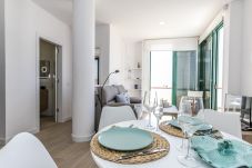 Apartamento en Guía de Isora - Coastal Retreat by Eden Rentals