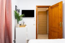 Rent by room in Granadilla de Abona - Surfy Stylish Bed&Coffee Room 101 by Eden Rentals