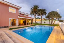 Villa in El Rosario - ONE & ONLY Sports and Relax Villa by Eden Rentals